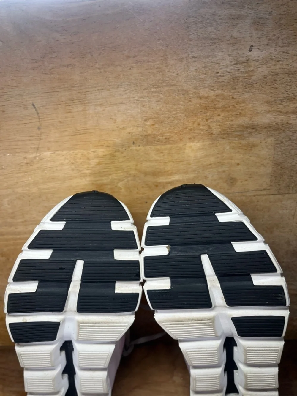 On Cloud 6 Push LIGHTWEIGHT Mens Size 10.5 Running Shoes Sneakers Lavender Red - Picture 10 of 12